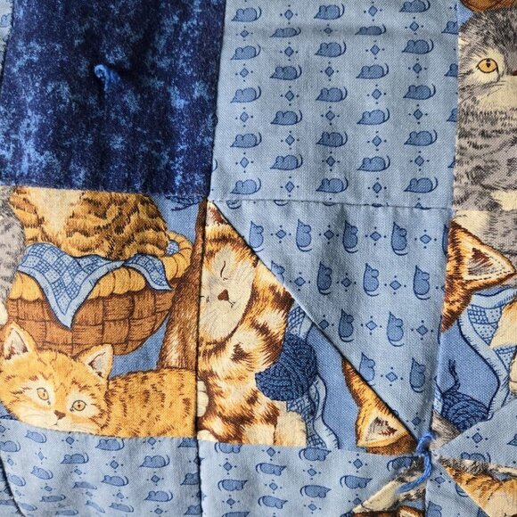 Handmade Children's Animal Print/ Cat Print 2 Sided Reversible Quilt 61"x34" - Picture 5 of 9